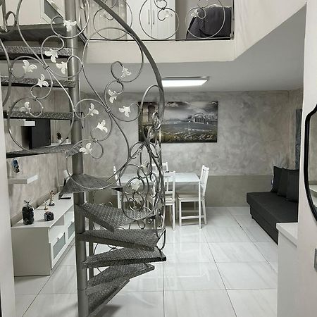 شقة Mortella House نابولي المظهر الخارجي الصورة